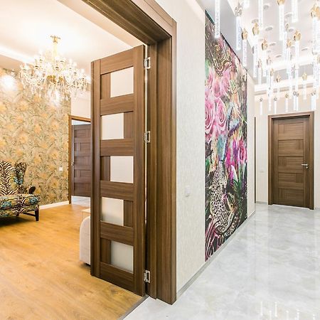 טביליסי Sweet Home 6 Vip Rustaveli Avenue מראה חיצוני תמונה
