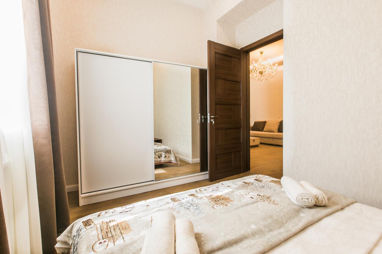 טביליסי Sweet Home 6 Vip Rustaveli Avenue מראה חיצוני תמונה